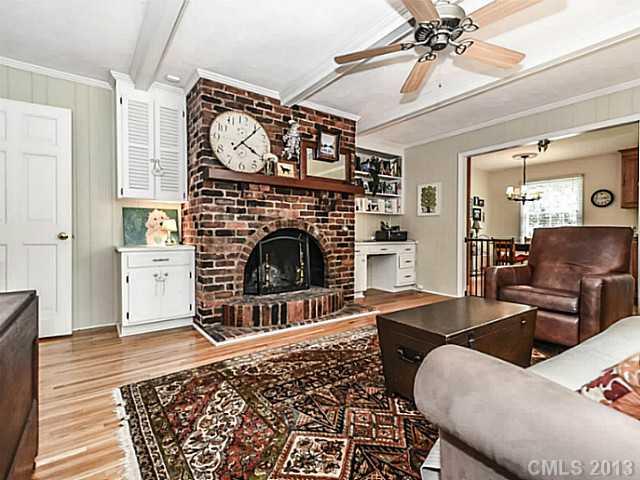 7613 Whistlestop Road Charlotte NC 28210