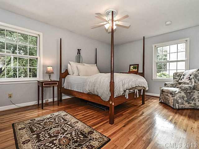 7613 Whistlestop Road Charlotte NC 28210
