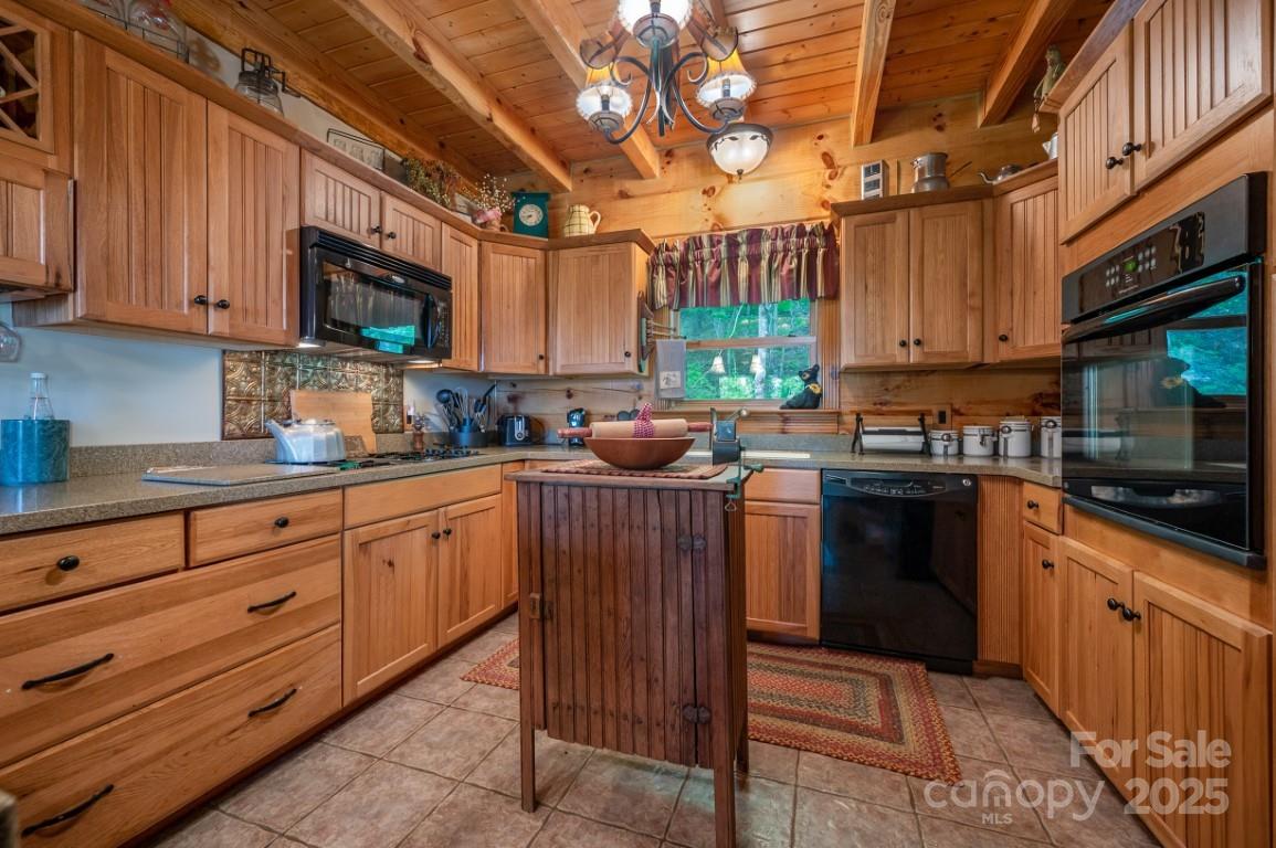 186 Black Ridge Drive Bostic NC 28018