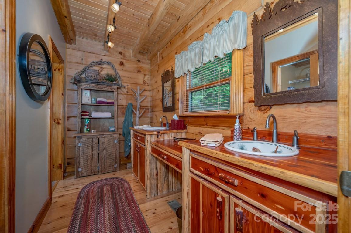 186 Black Ridge Drive Bostic NC 28018