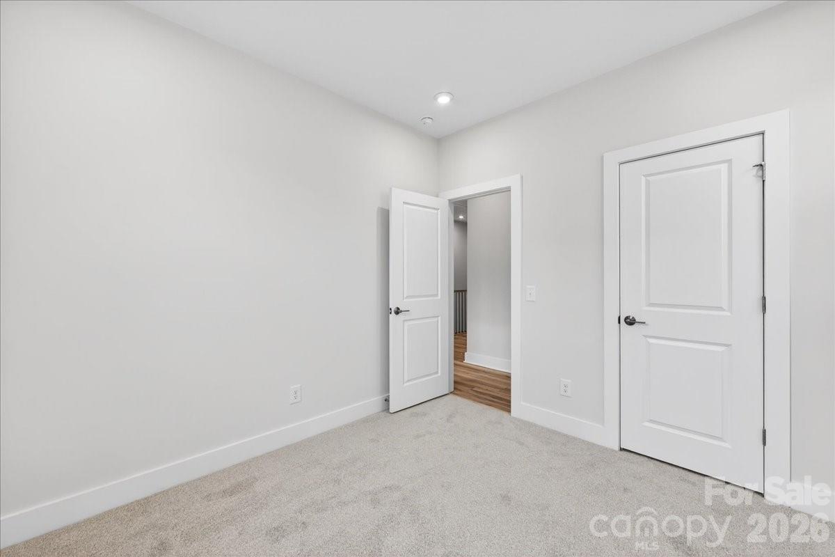 6022 Pivot Court Charlotte NC 28205