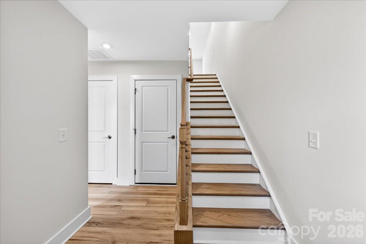 6022 Pivot Court Charlotte NC 28205