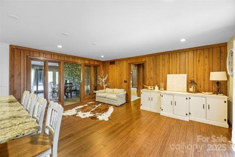 1515 Heatherloch Drive Gastonia NC 28054