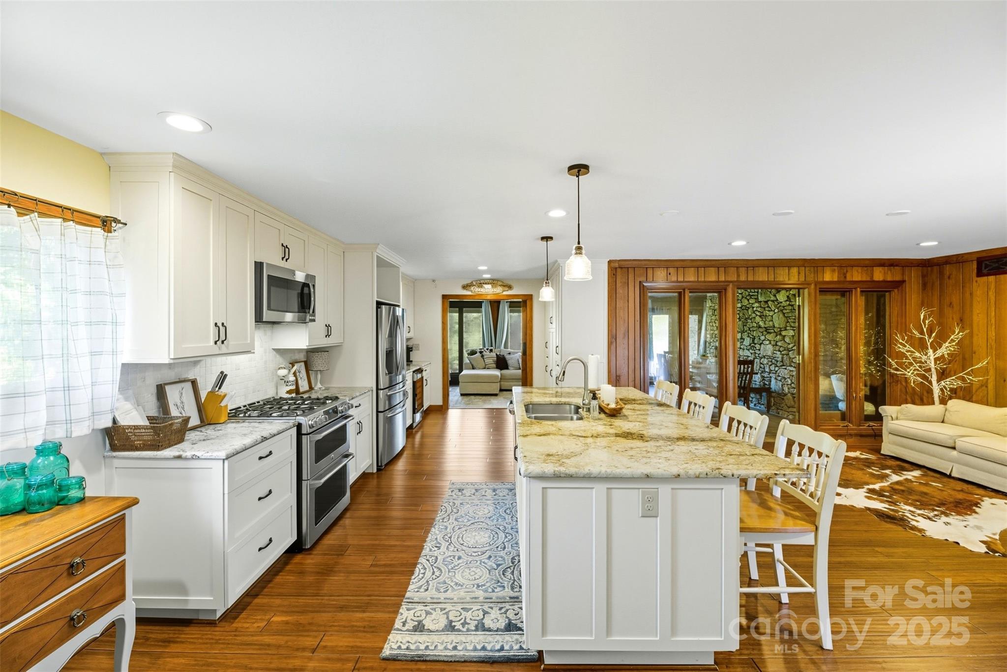 1515 Heatherloch Drive Gastonia NC 28054