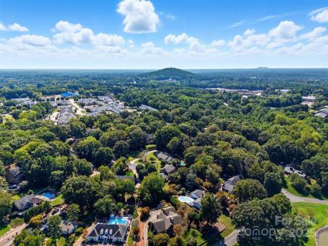 1515 Heatherloch Drive Gastonia NC 28054