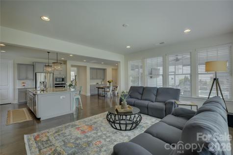 17204 Saranita Lane Charlotte NC 28278