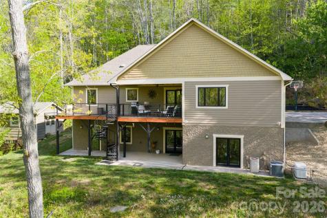 36 Snowshoe Drive Asheville NC 28803