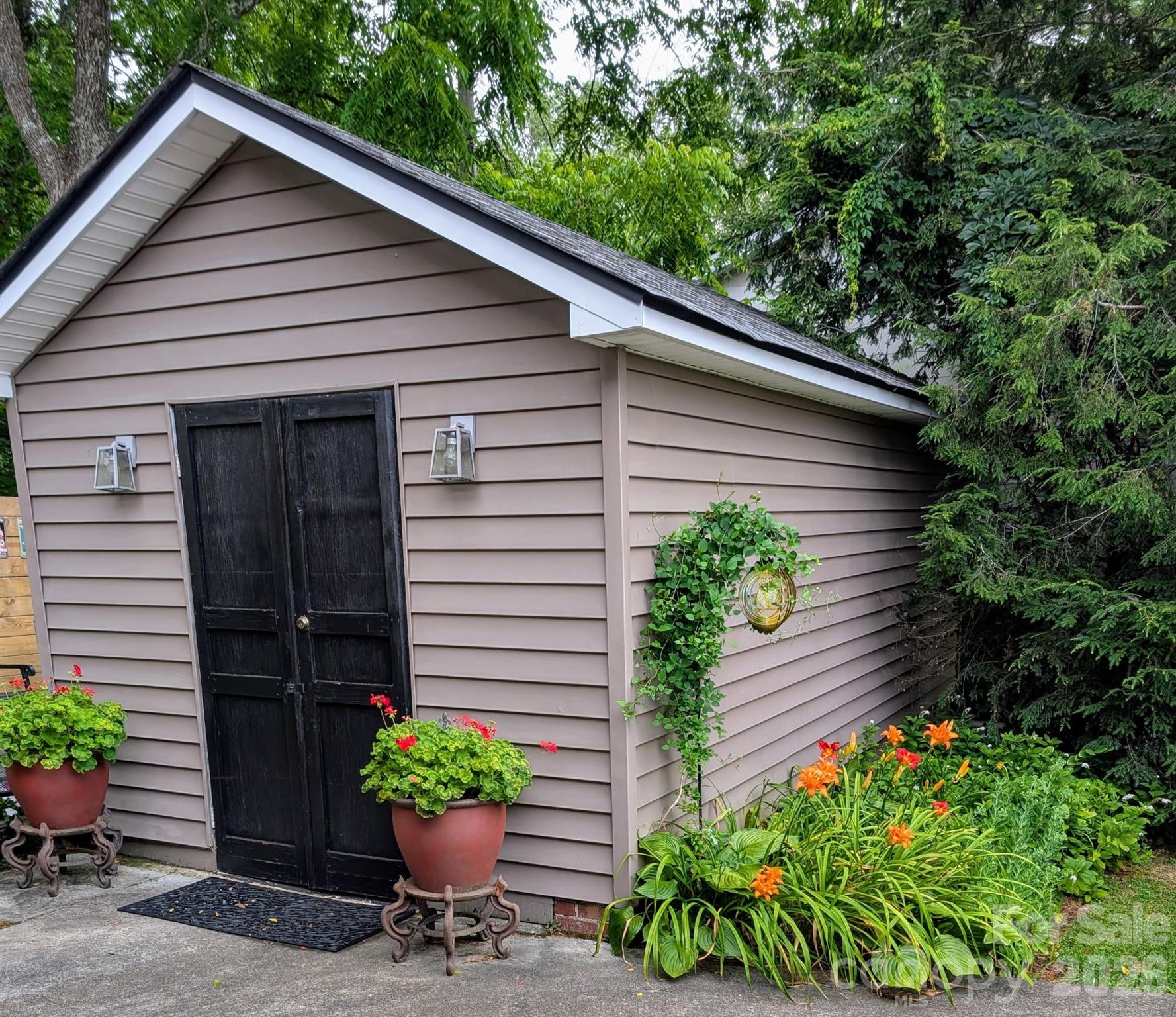 294 S Caldwell Street Brevard NC 28712