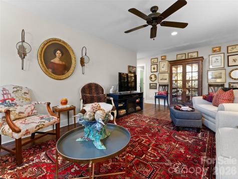 294 S Caldwell Street Brevard NC 28712