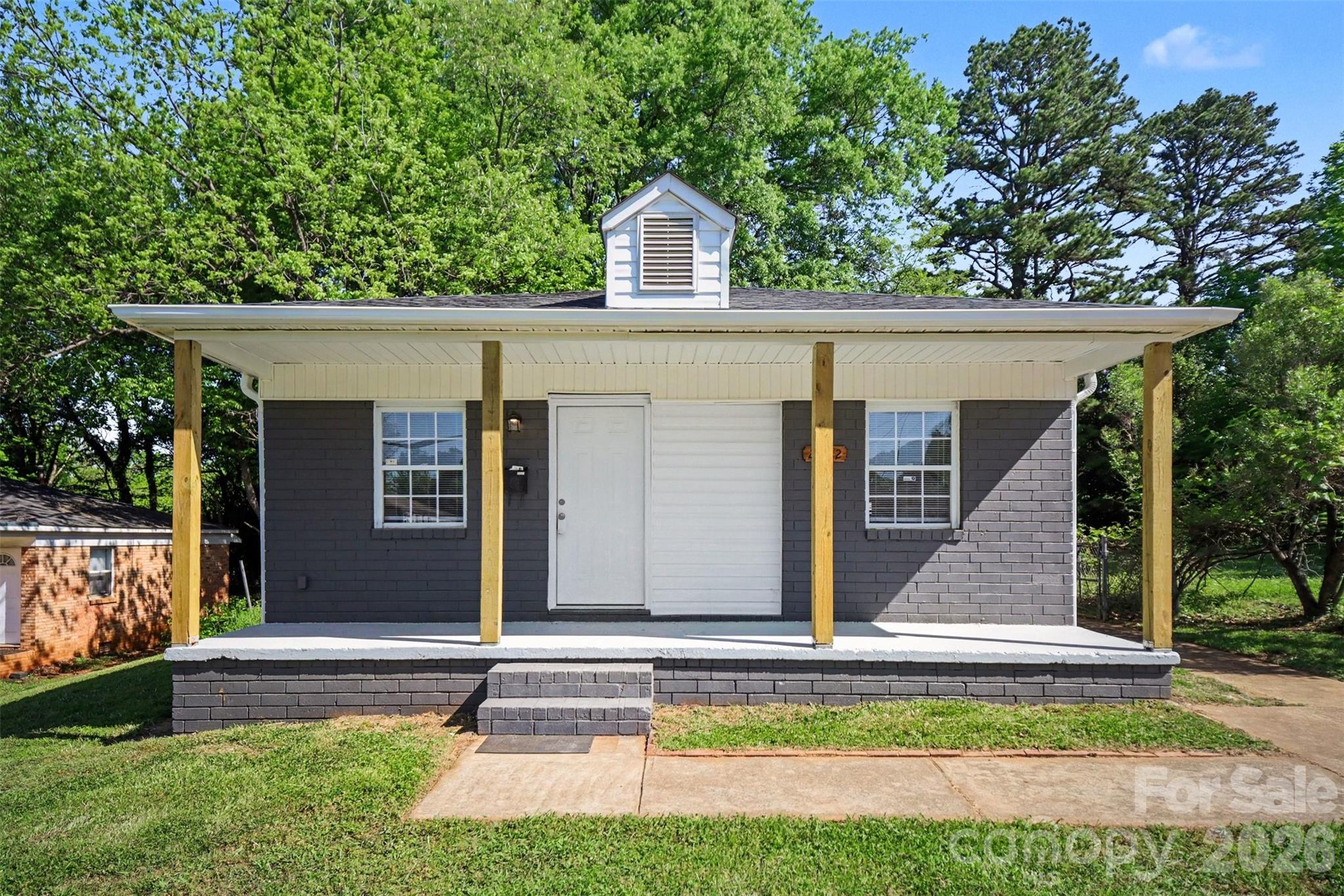 2612 Dundeen Street Charlotte NC 28216