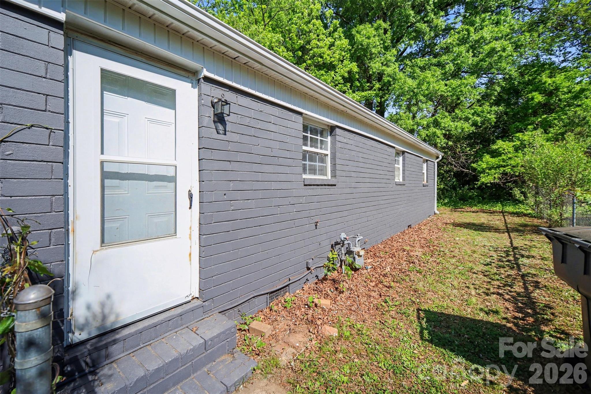 2612 Dundeen Street Charlotte NC 28216