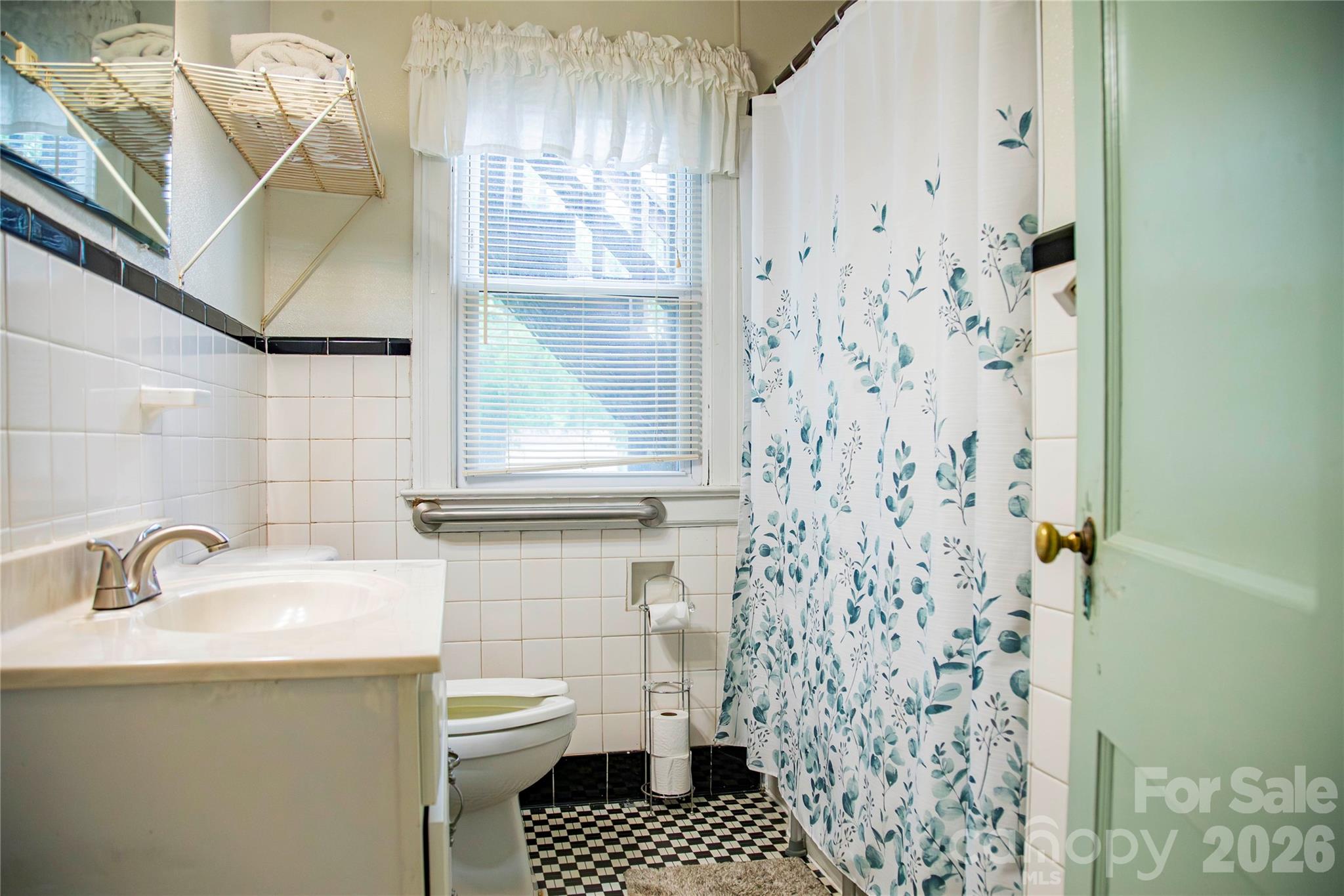 200 N Main Street Candor NC 27229