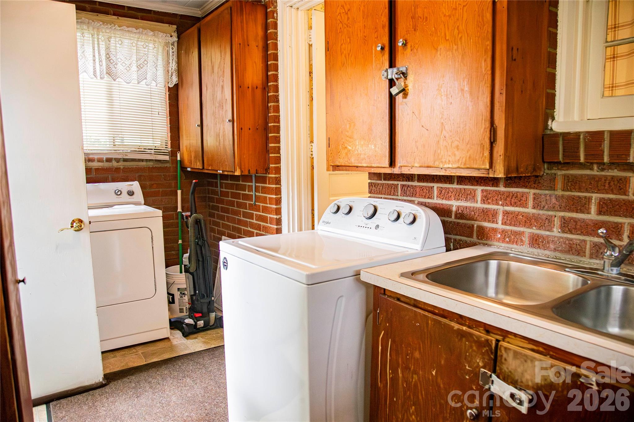 200 N Main Street Candor NC 27229