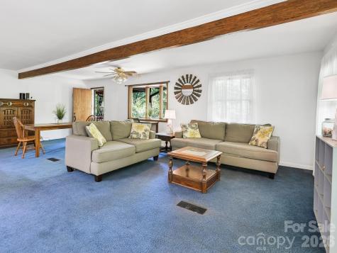 623 School Road Asheville NC 28803