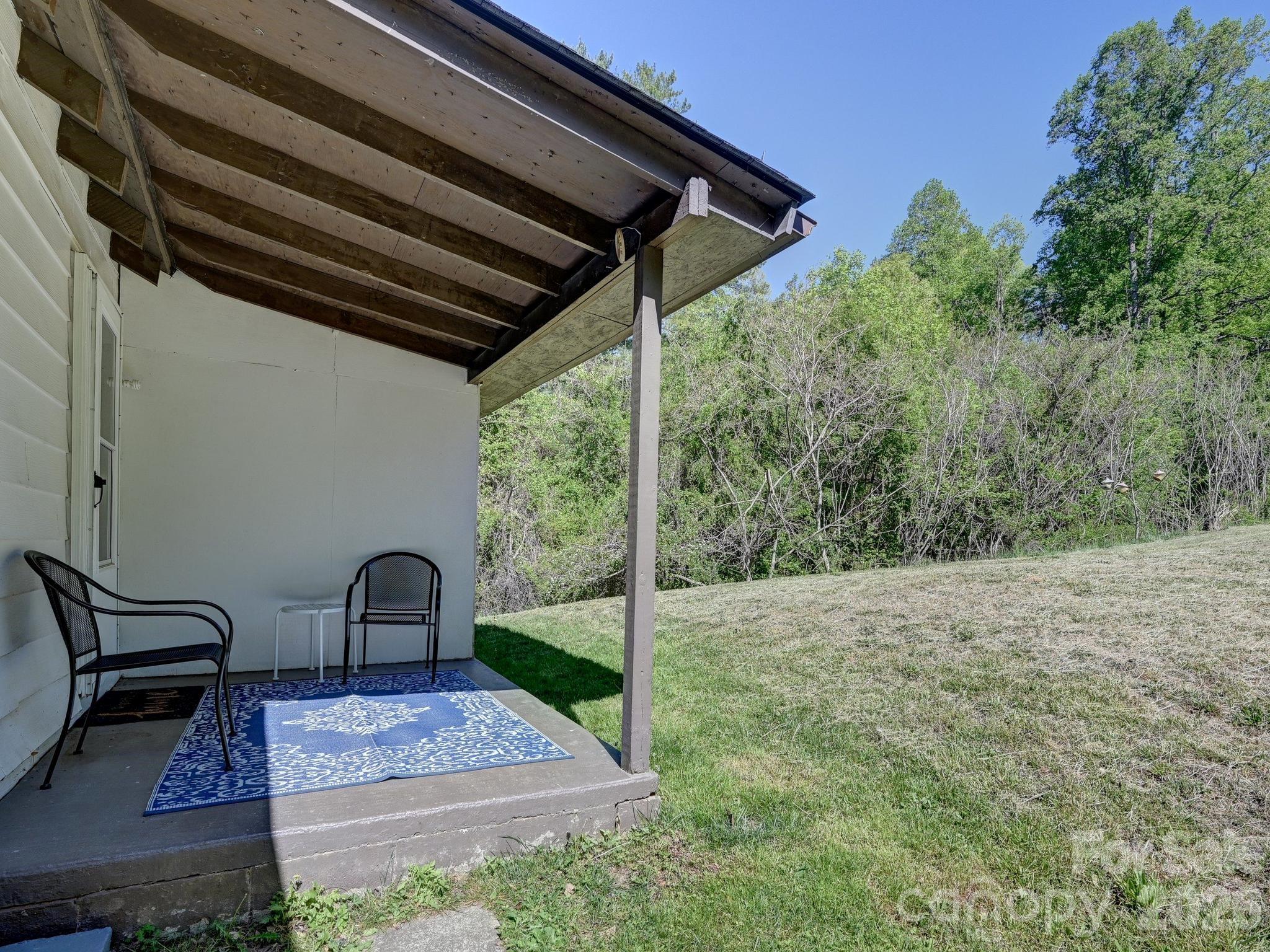 623 School Road Asheville NC 28803