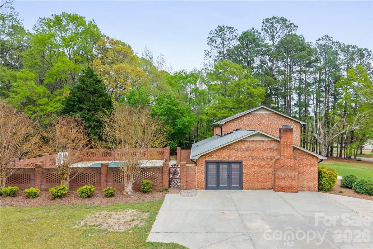 207 Williamsburg Lane Wadesboro NC 28170