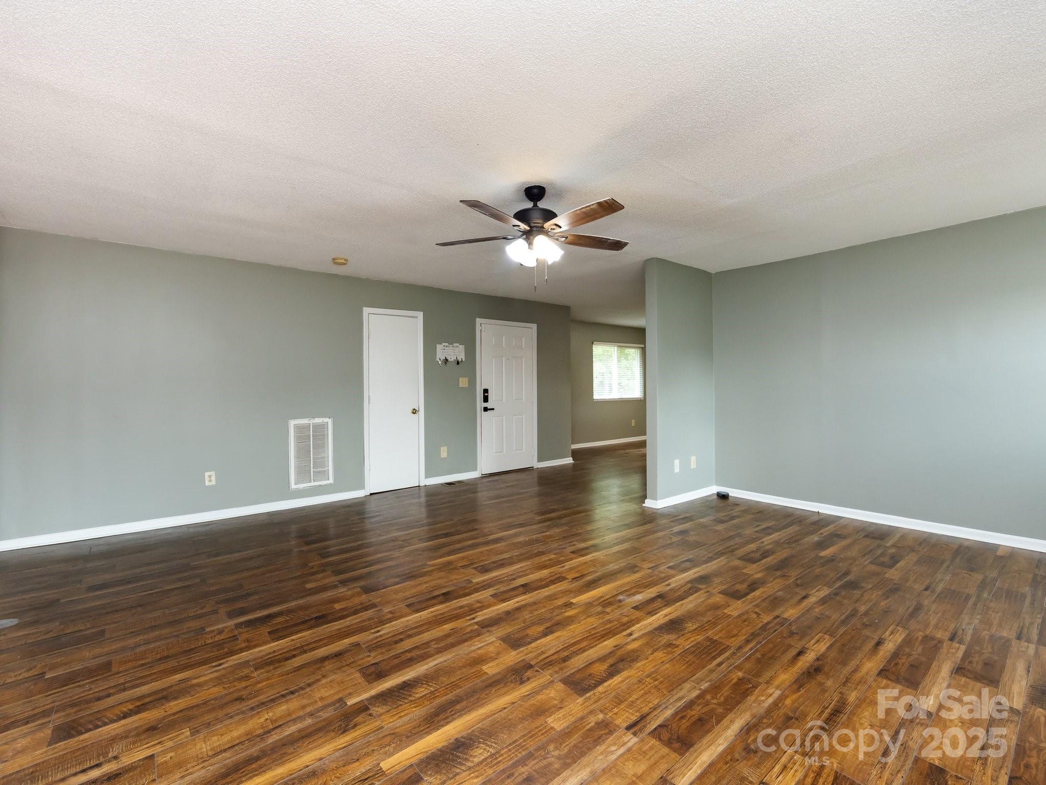 7109 Bisaner Street Charlotte NC 28269