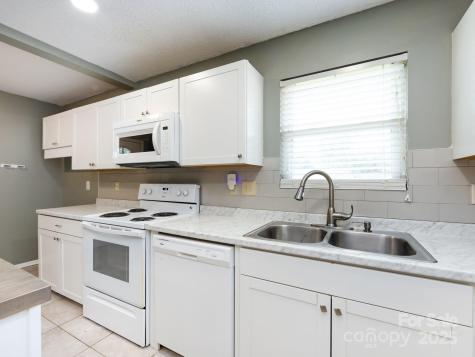 7109 Bisaner Street Charlotte NC 28269