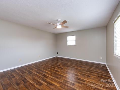 7109 Bisaner Street Charlotte NC 28269