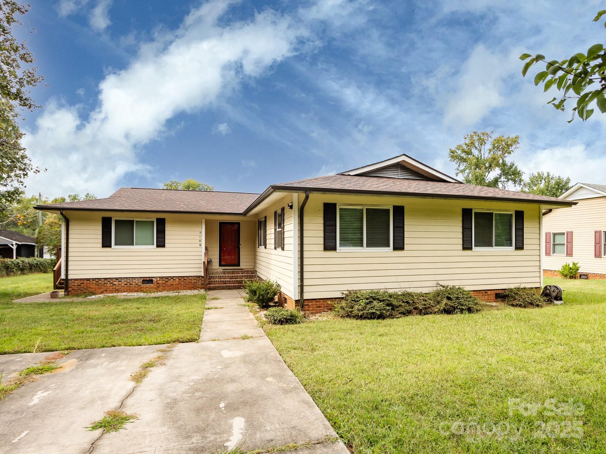 7109 Bisaner Street Charlotte NC 28269