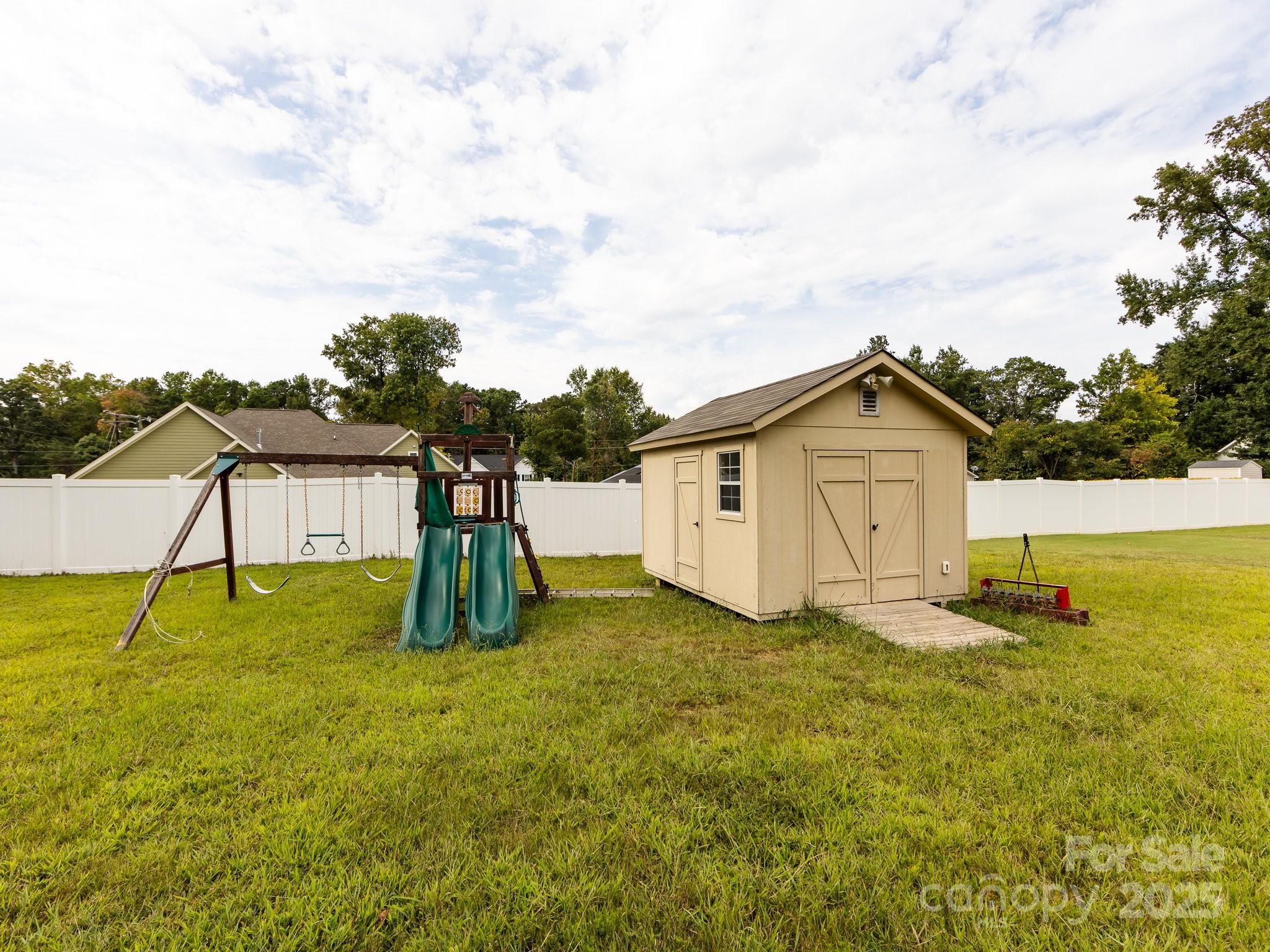 7109 Bisaner Street Charlotte NC 28269