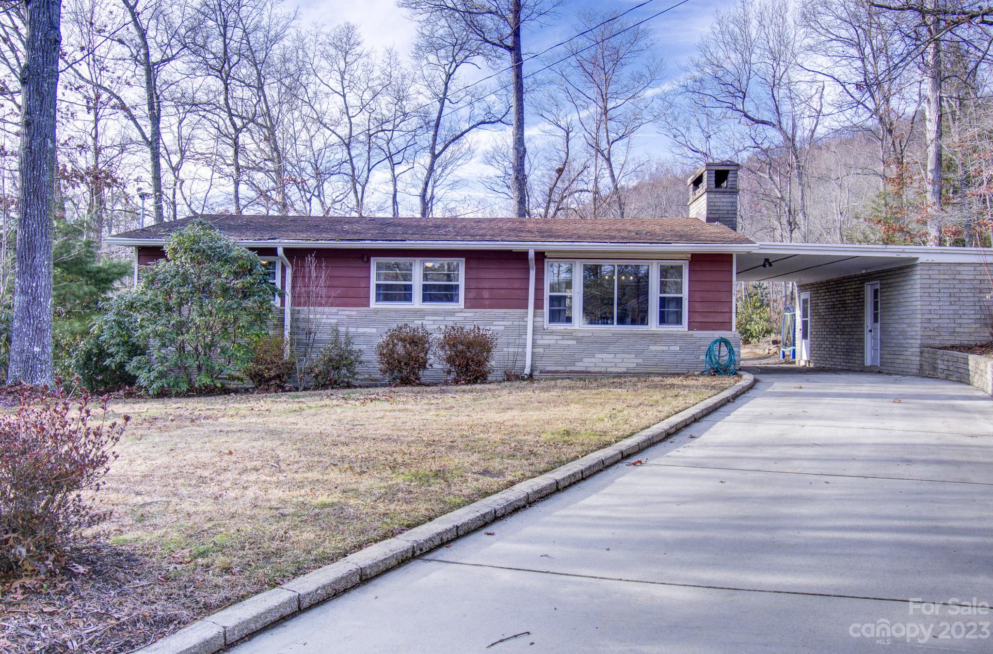 214 Rattlesnake Mountain Road Black Mountain NC 28711