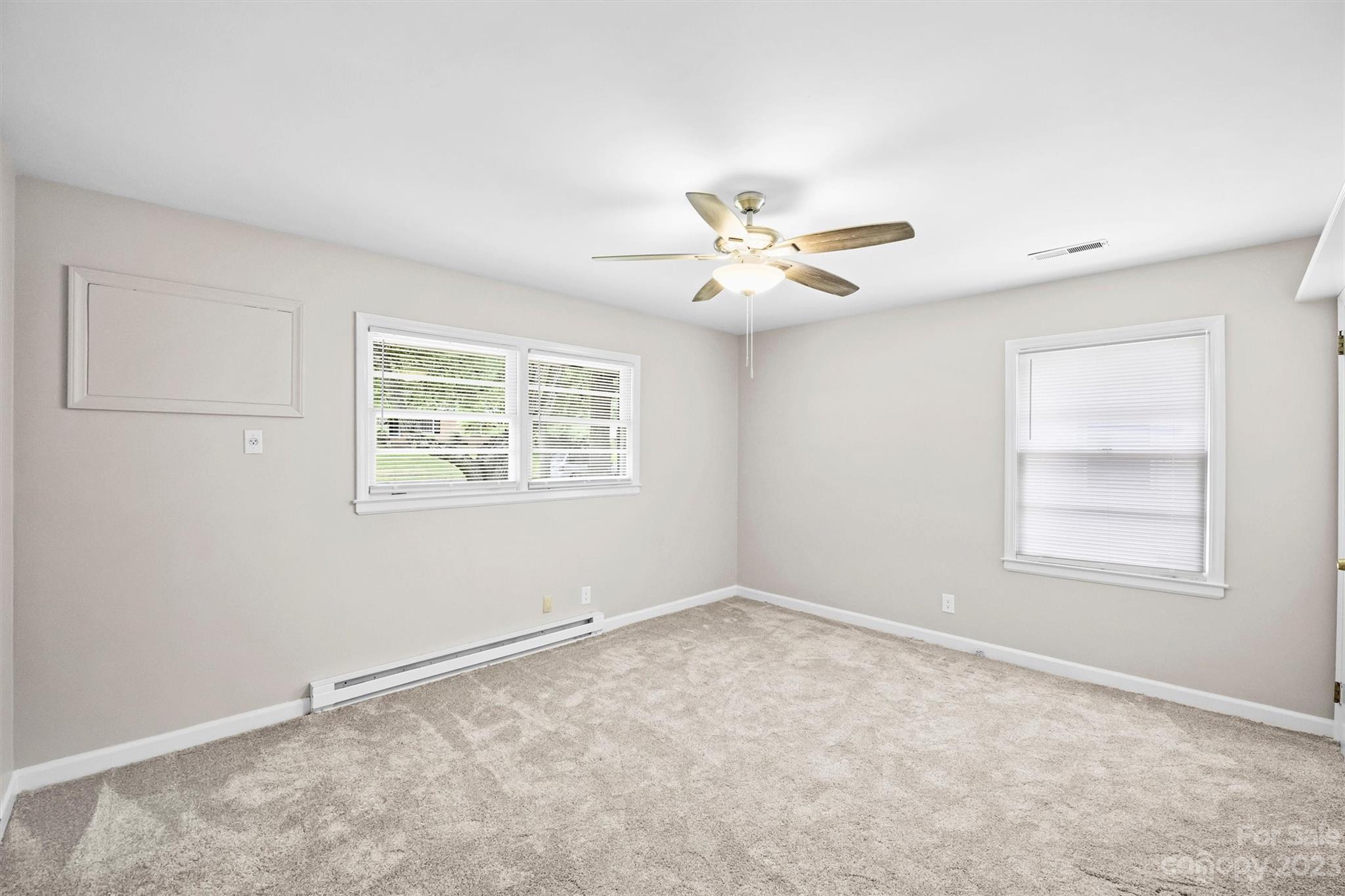 3549 Woodleaf Road Charlotte NC 28205