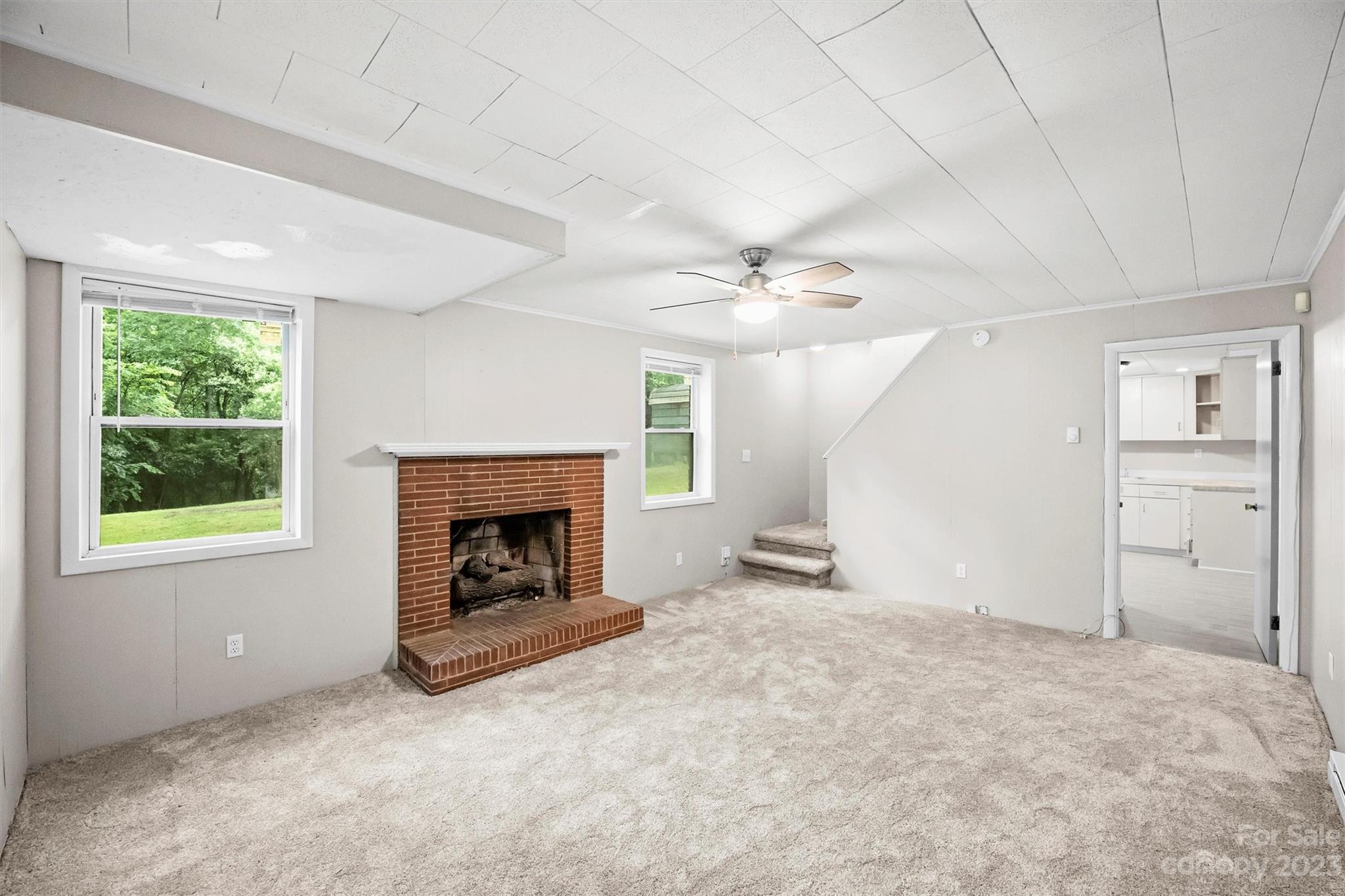 3549 Woodleaf Road Charlotte NC 28205