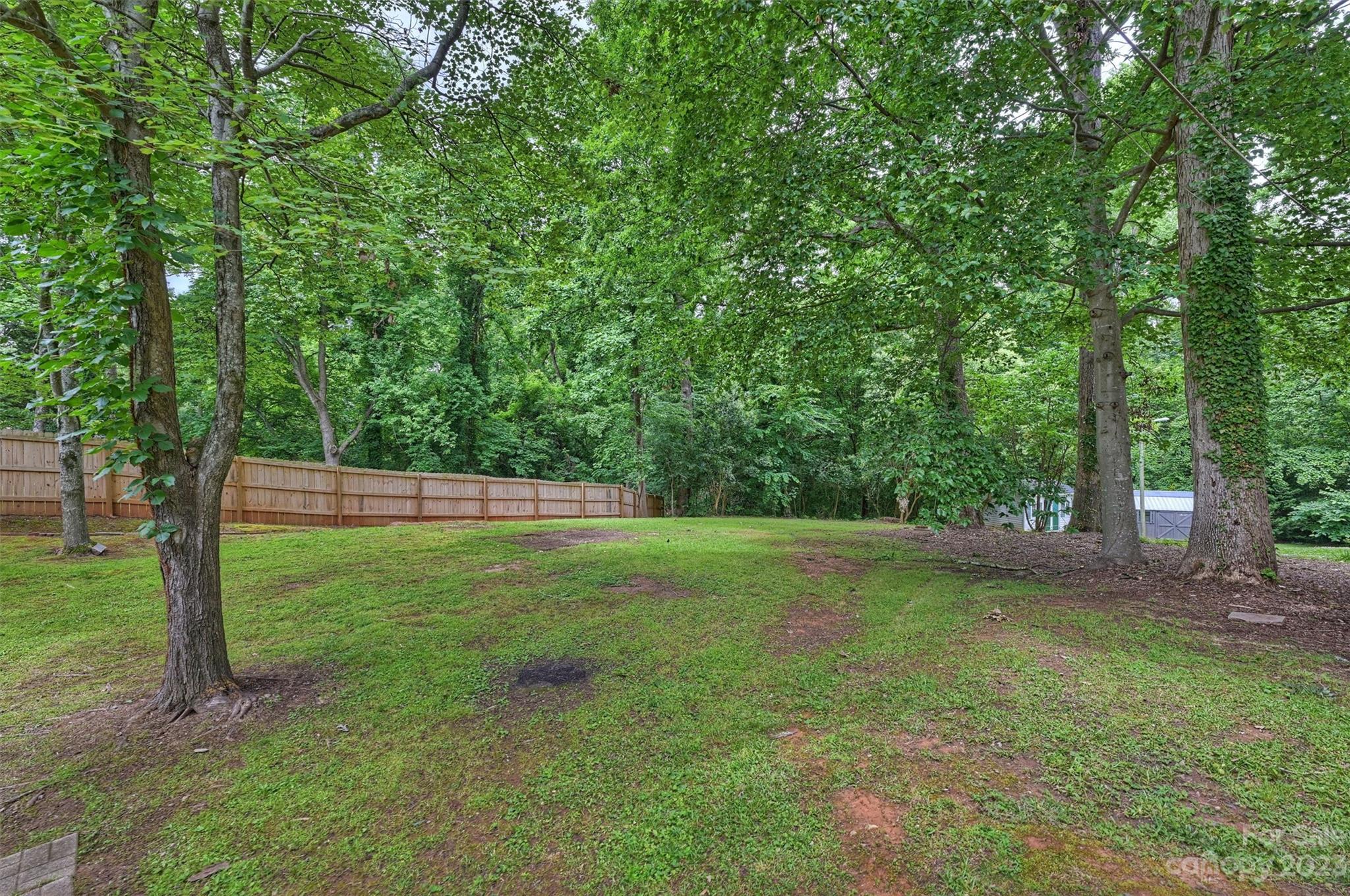 3549 Woodleaf Road Charlotte NC 28205