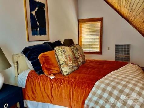 7810 Little Snowbird Road Robbinsville NC 28771