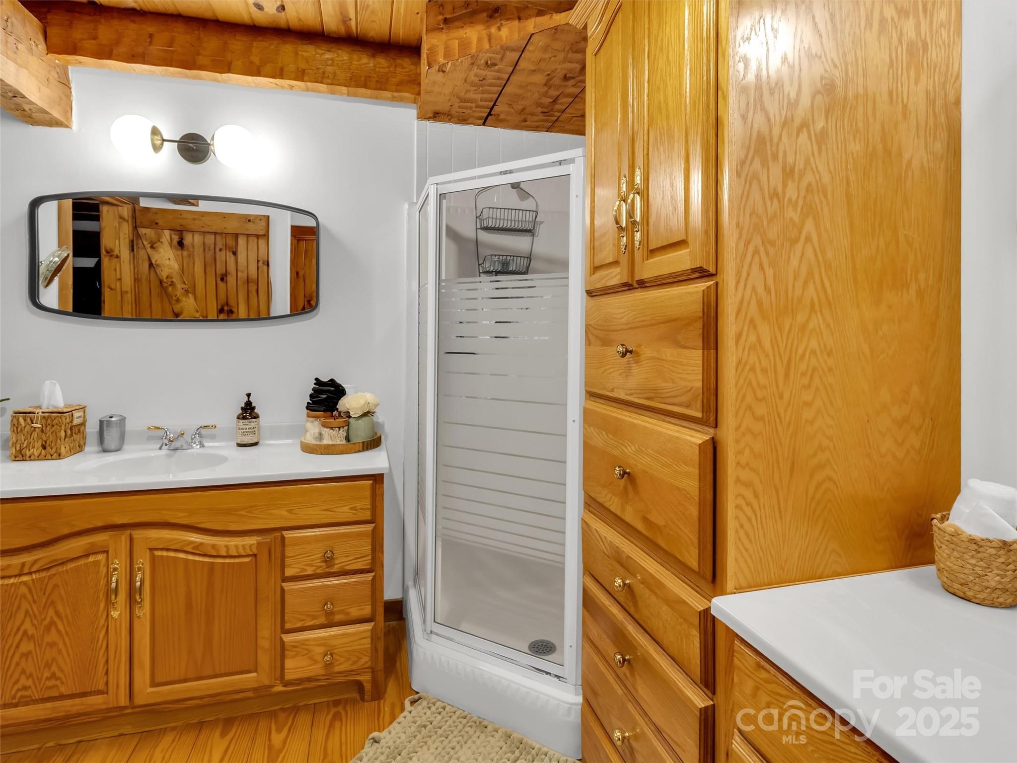 7810 Little Snowbird Road Robbinsville NC 28771