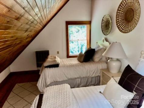 7810 Little Snowbird Road Robbinsville NC 28771
