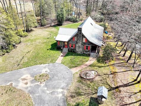 7810 Little Snowbird Road Robbinsville NC 28771