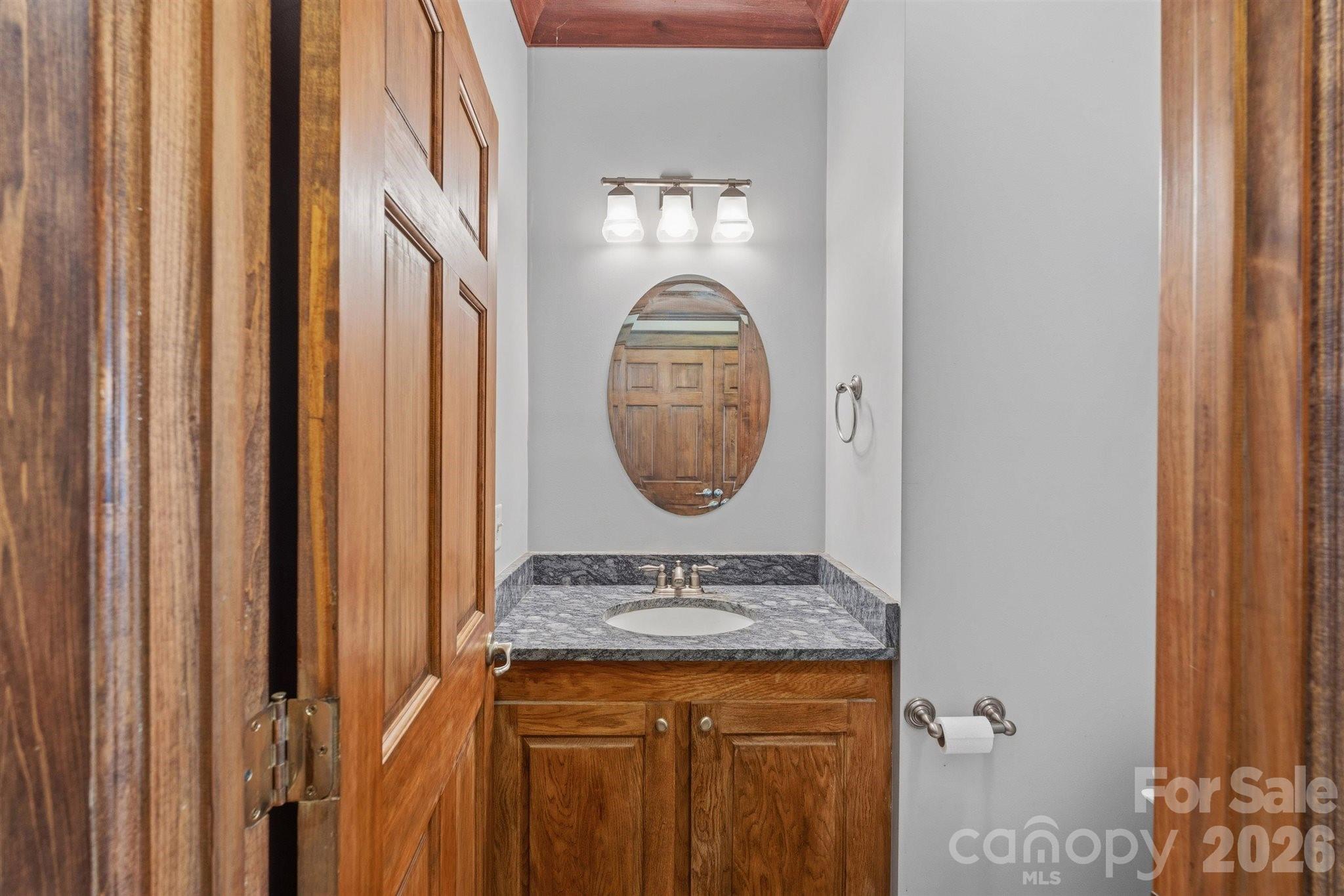 22 Pear Tree Lane Leicester NC 28748