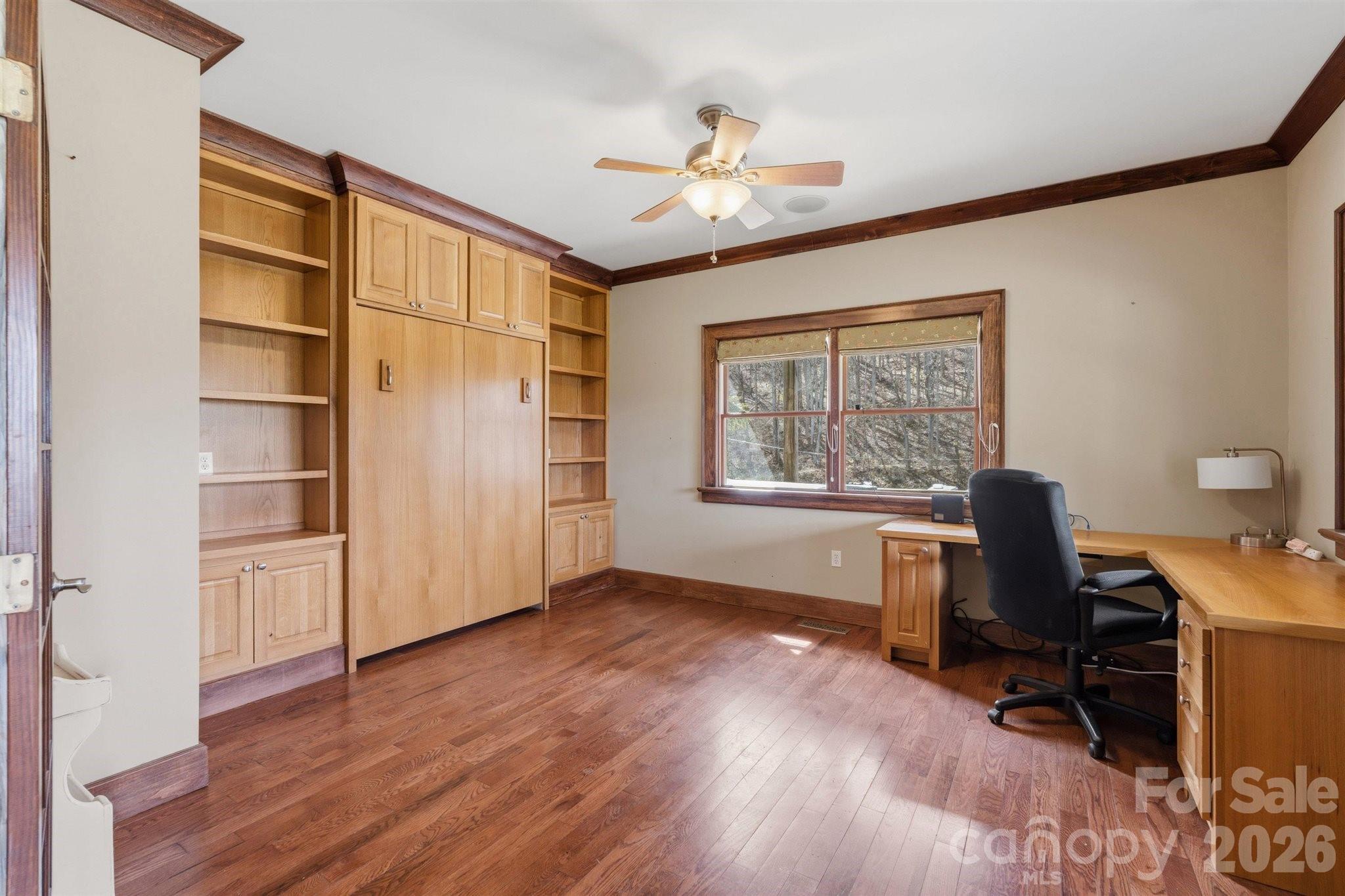 22 Pear Tree Lane Leicester NC 28748