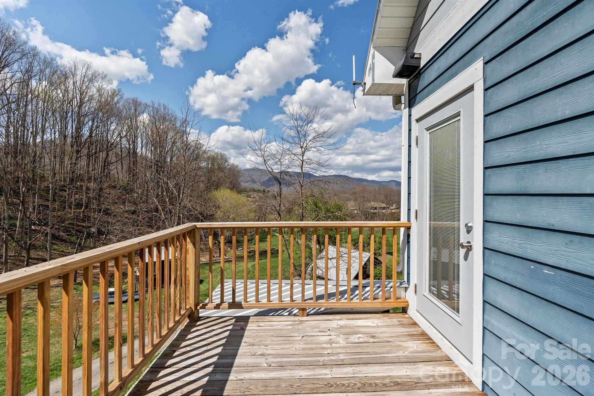 22 Pear Tree Lane Leicester NC 28748