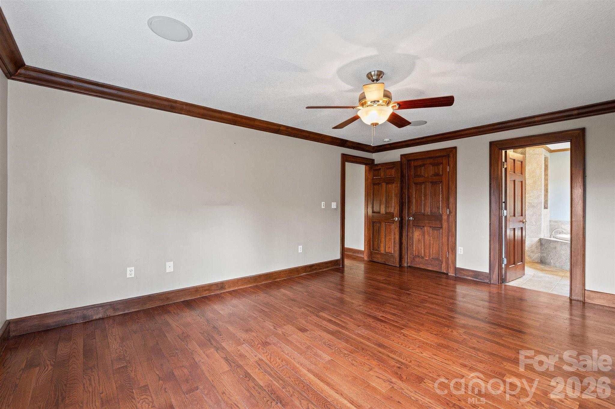 22 Pear Tree Lane Leicester NC 28748