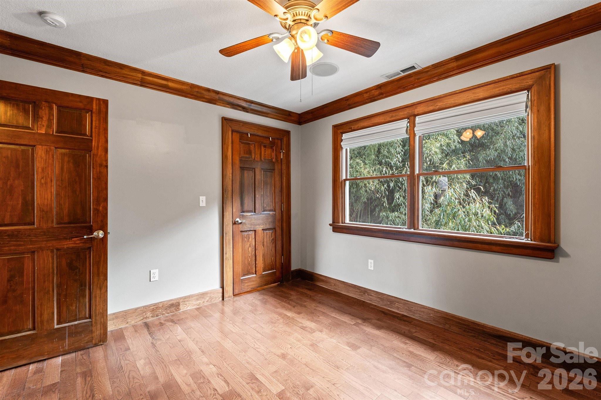22 Pear Tree Lane Leicester NC 28748