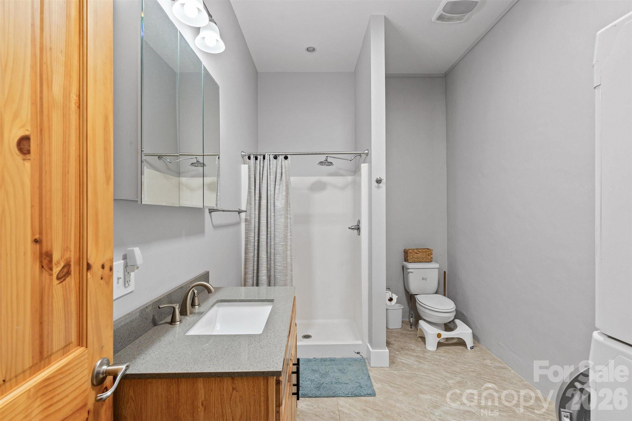 22 Pear Tree Lane Leicester NC 28748