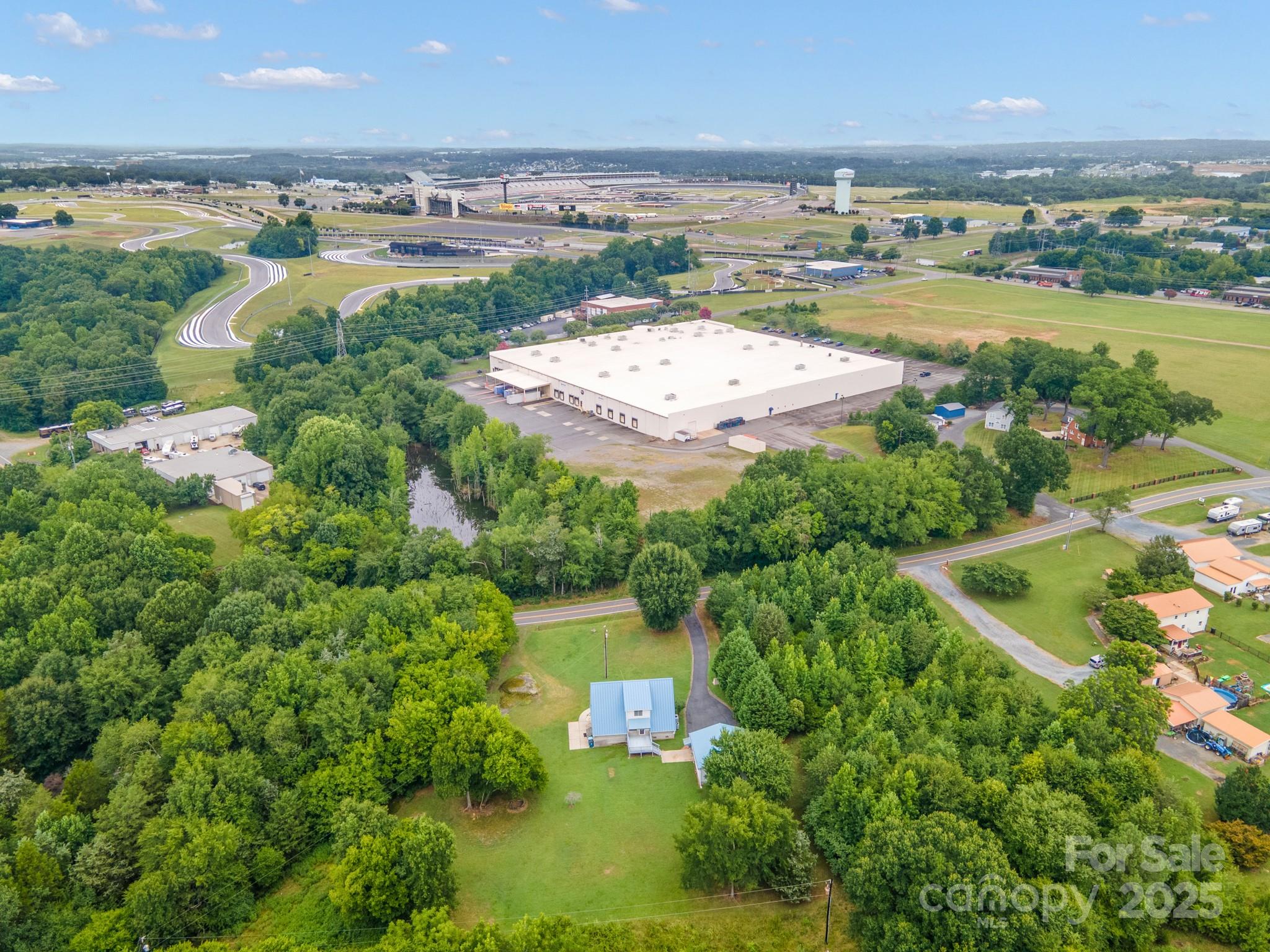 6323 Hudspeth Road Harrisburg NC 28075