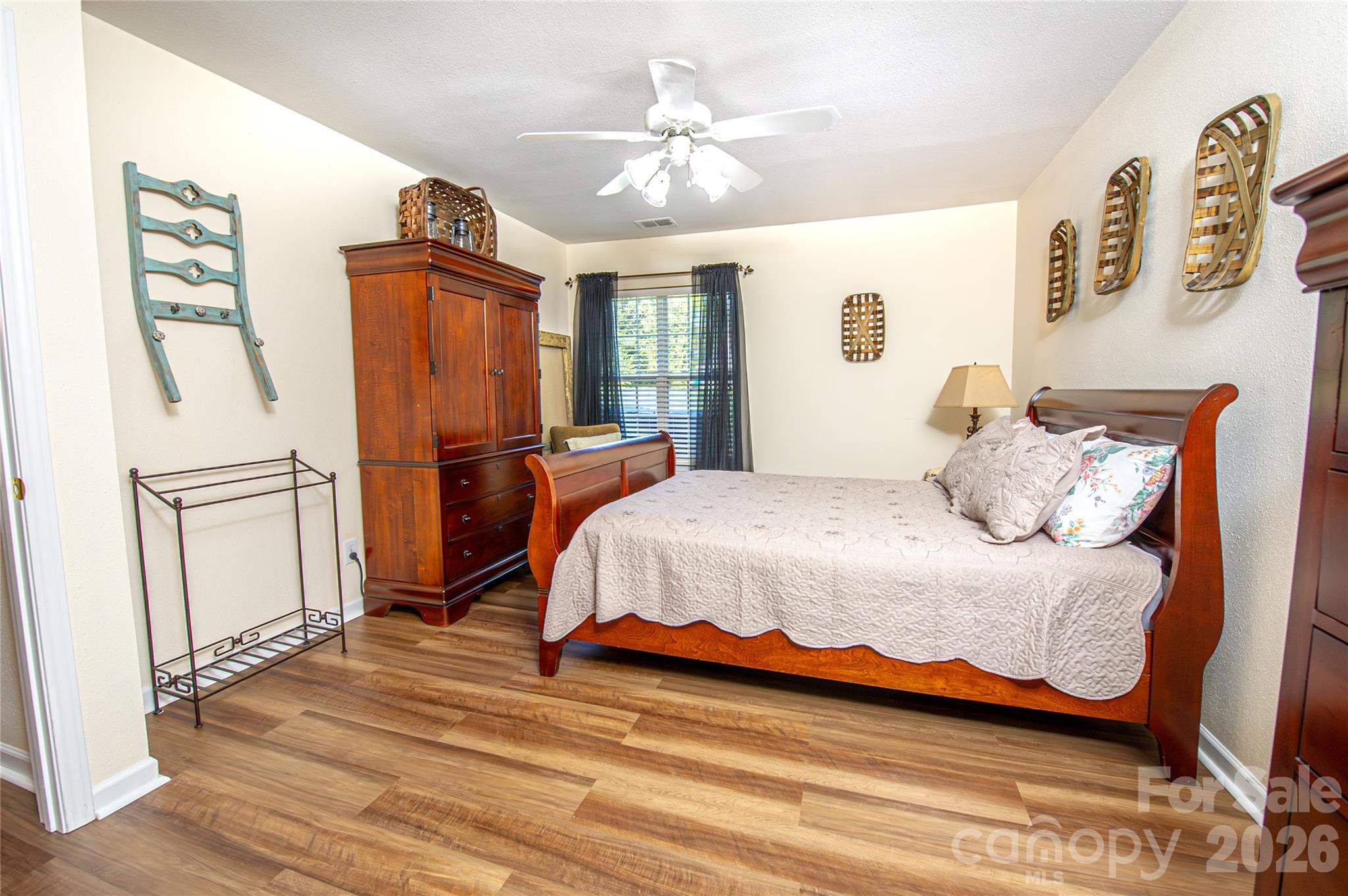 5320 Harris Cove Drive Charlotte NC 28269