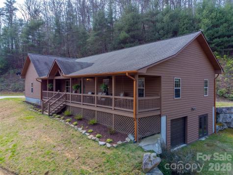 1960 Atoah Road Robbinsville NC 28771