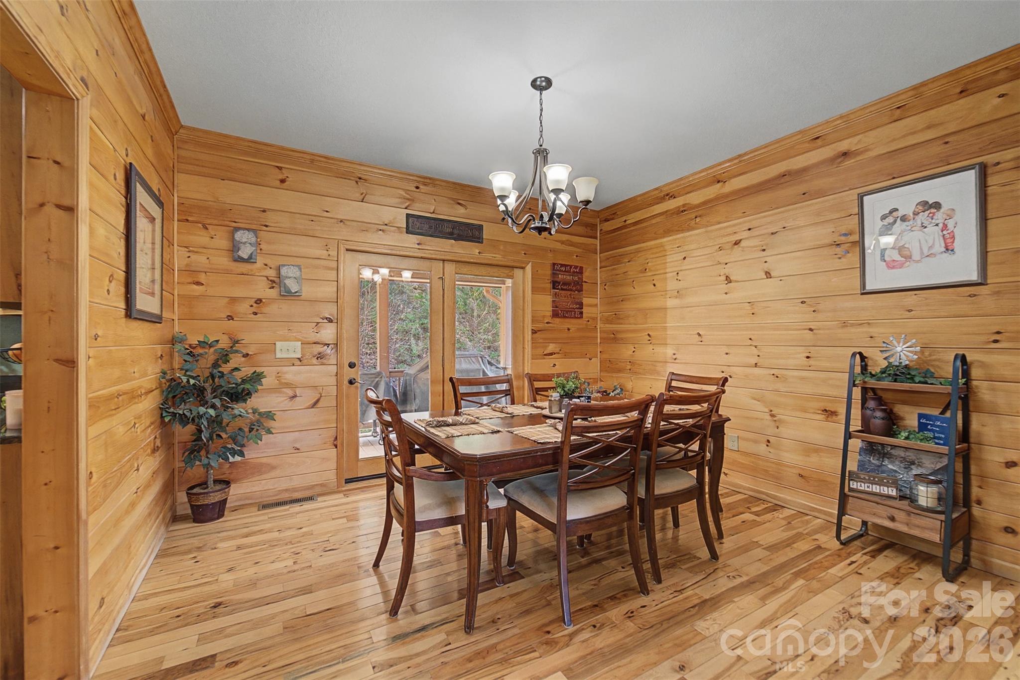1960 Atoah Road Robbinsville NC 28771