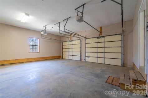 1960 Atoah Road Robbinsville NC 28771