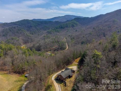 1960 Atoah Road Robbinsville NC 28771