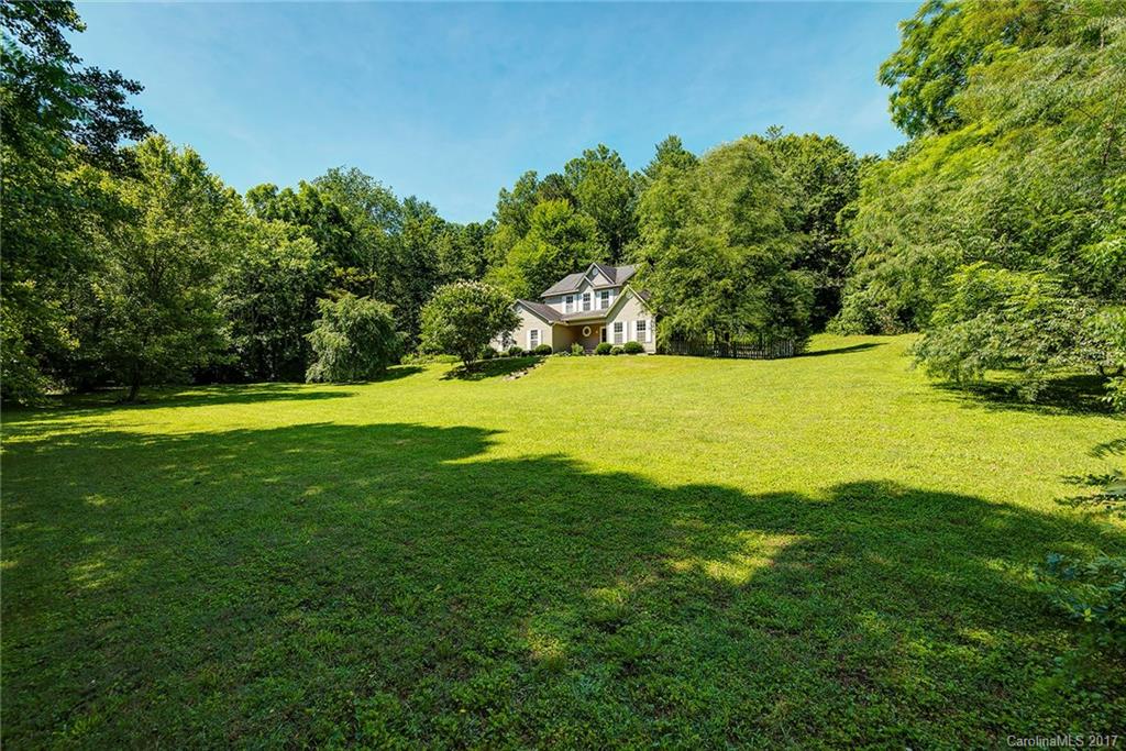 11 Dunwood Road Asheville NC 28804