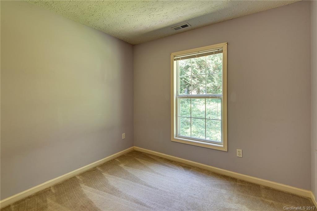 11 Dunwood Road Asheville NC 28804