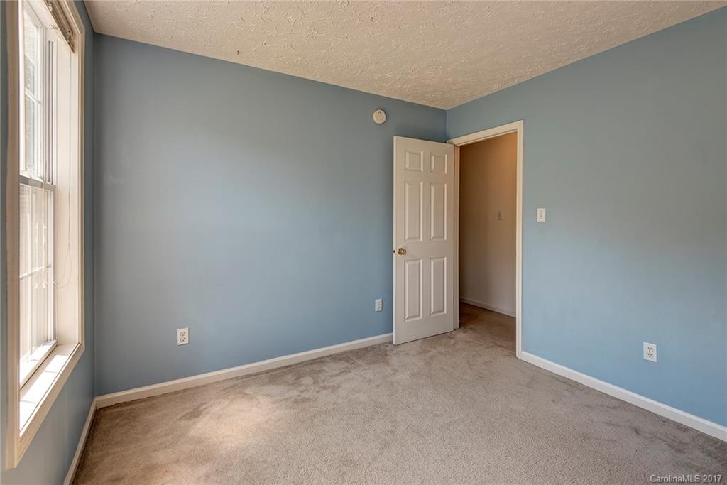11 Dunwood Road Asheville NC 28804