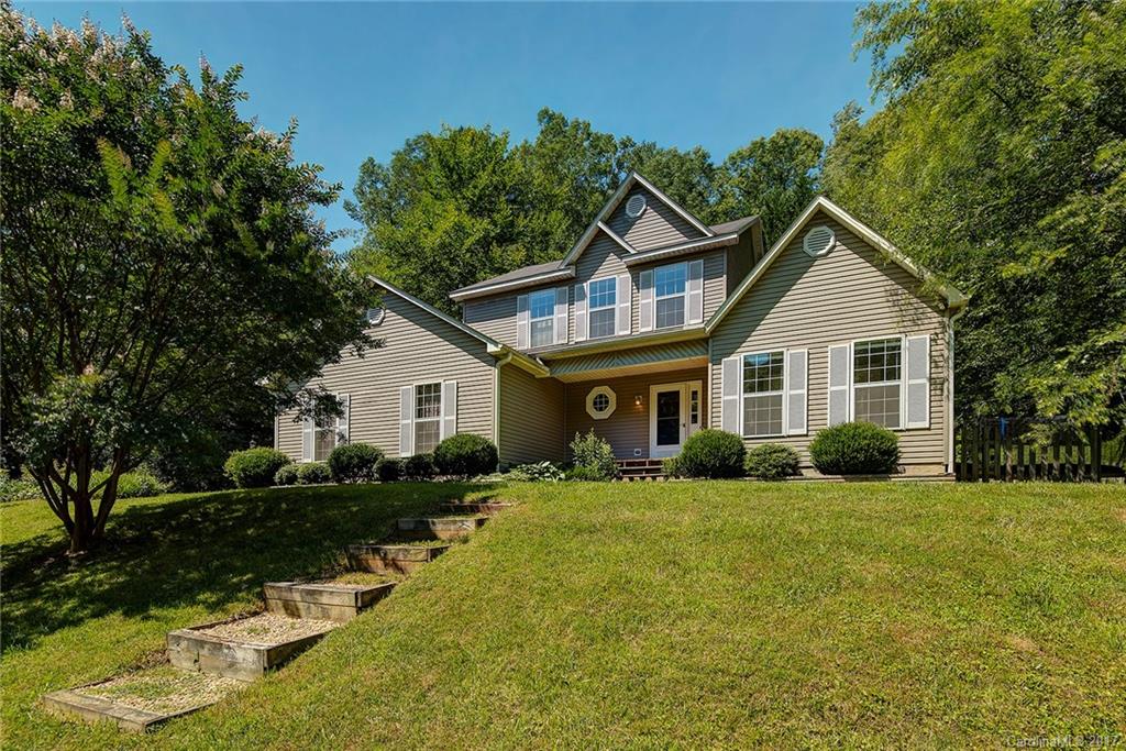 11 Dunwood Road Asheville NC 28804
