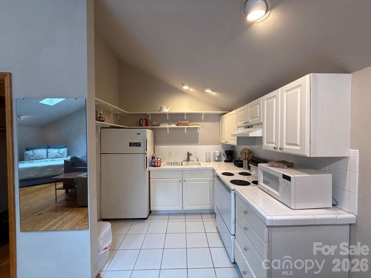 1330 Cedar Lane Charlotte NC 28226